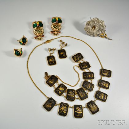 Japanese Shakudo Suite, Coro Owl Brooches and Earclips, and a Trifari Brooch