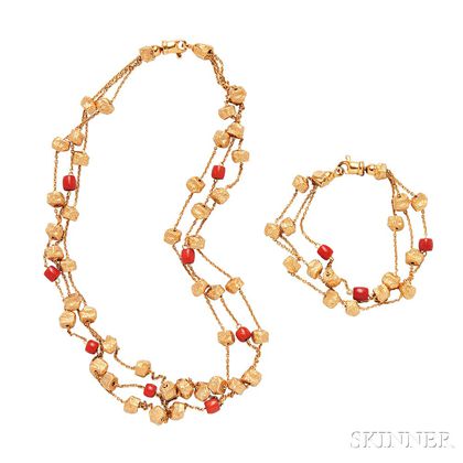 18kt Gold and Coral Necklace and Bracelet