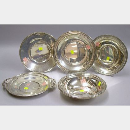 Four Sterling Silver Pastry Dishes and a Presentation Bowl. 
