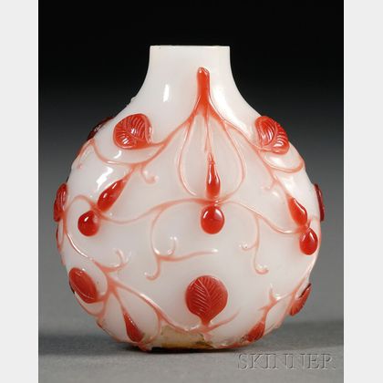 Red Overlay Glass Snuff Bottle