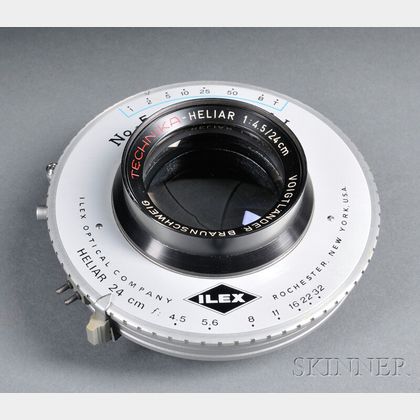 Voightlander Heliar Lens in Shutter