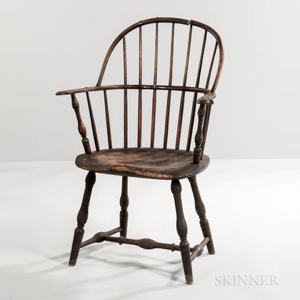Turned and Painted Knuckle-arm Sack-back Windsor Chair