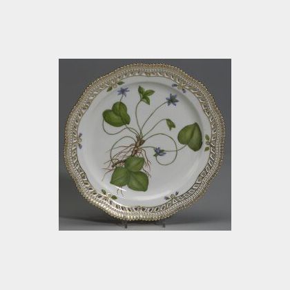 Royal Copenhagen &#34;Flora Danica&#34; Dinner Plate
