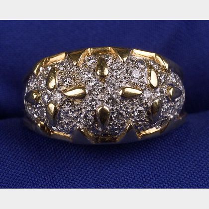 18kt Gold and Pave Diamond Ring