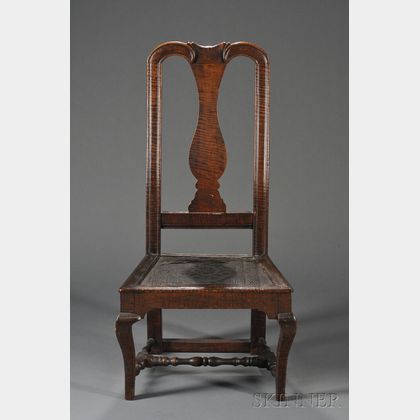 Queen Anne Carved Tiger Maple Vase-back Side Chair