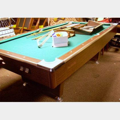 Frederick-Willys Modern Full-size Pool Table