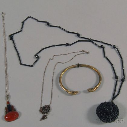 Four Antique Jewelry Items