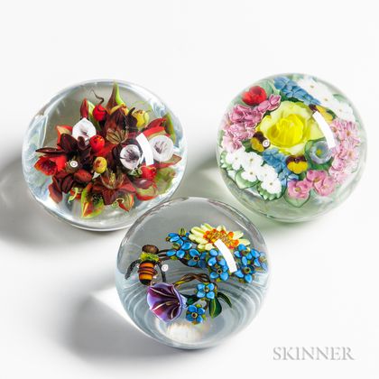 Three Floral Paperweights by Lundberg Studios, Ken Rosenfeld, and Melissa Ayotte