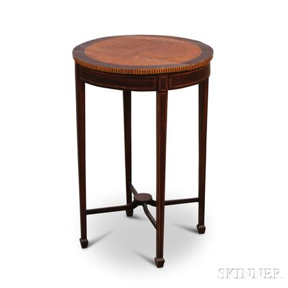 Louis XVI-style Inlaid Kingwood and Tulipwood Veneer Parquetry Occasional Table