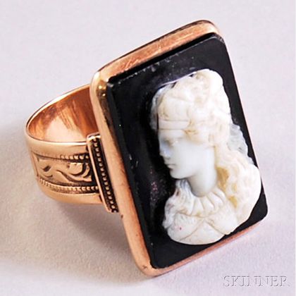 Antique 14kt Rose Gold and Hardstone Cameo Ring