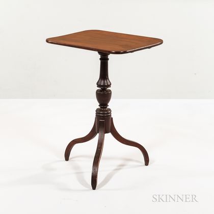 Late Federal Mahogany Tilt-top Candlestand