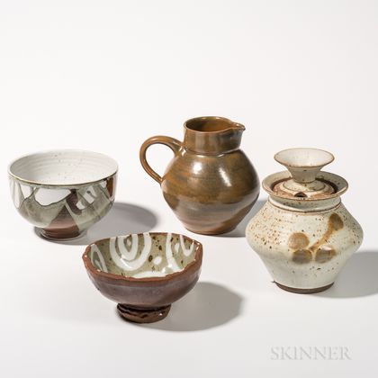 Four Gerry Williams Pottery Items