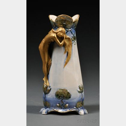 Ernest Wahliss Alexandra Art Nouveau Porcelain Vase