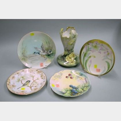 Hand-painted Rose Decorated Bavarian Porcelain Vase and Four Hand-painted Porcelain Plates. 