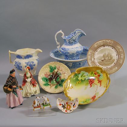 Eleven Assorted Decorative Ceramic Items
