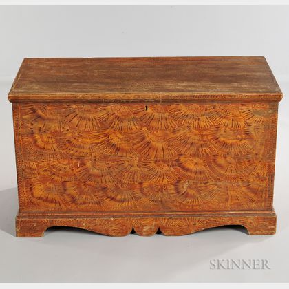 Putty-painted Pine Six-board Chest