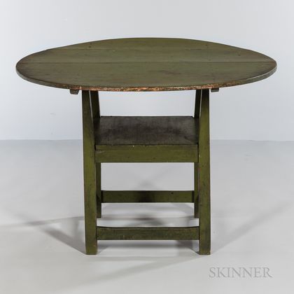 Chippendale Apple Green-painted Pine and Maple Chair Table