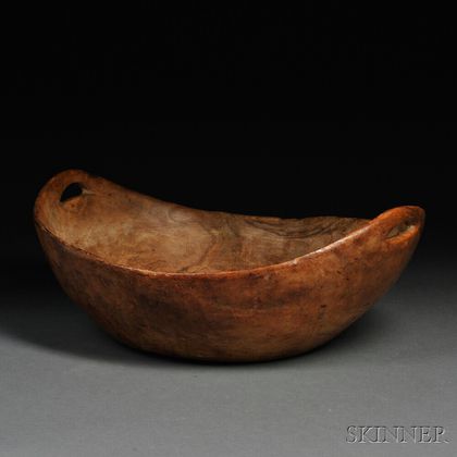 Large Western Great Lakes Carved Burl Bowl