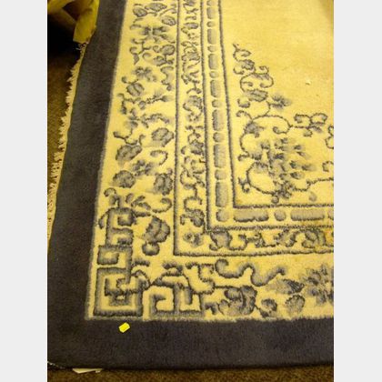 Chinese-style Blue and White Woven Wool Carpet. 