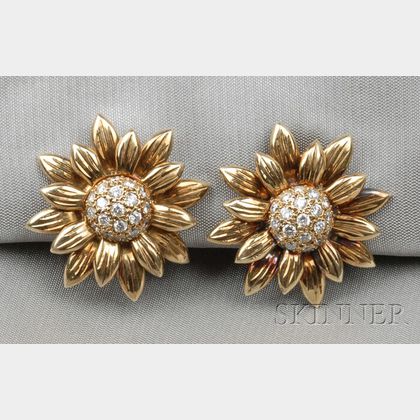 18kt Gold and Diamond Sunflower Earclips