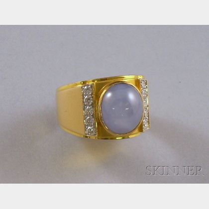 18kt Gold, Star Sapphire, and Diamond Ring