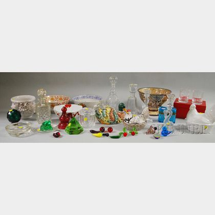 Group of Decorative Art Glass and Ceramic Items