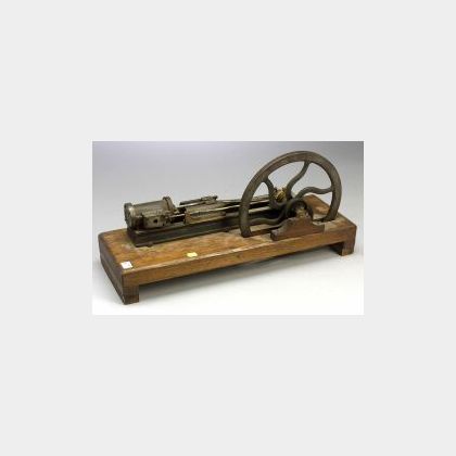 Working Model of a Single Cylinder Horizontal Steam Engine