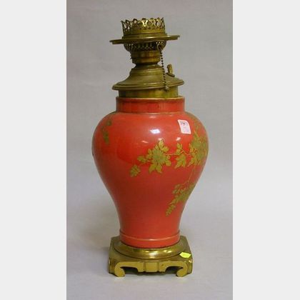 Aesthetic Brass Mounted Gilt Enamel Decorated Glazed Porcelain Kerosene Table Lamp