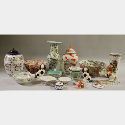 Eighteen Pieces of Assorted European Ceramics and Chinese Porcelain