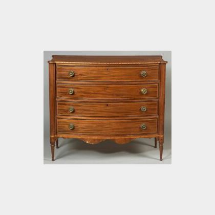 American Federal Mahogany Bow-fronted Chest of Drawers