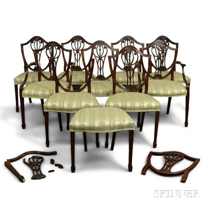 Set of Ten Federal-style Carved Mahogany Dining Chairs