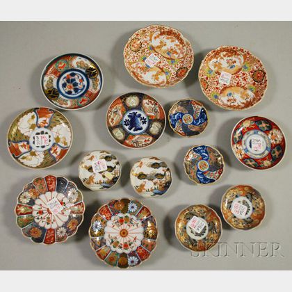 Fourteen Small Imari Porcelain Dishes