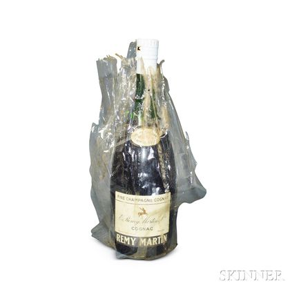 Remy Martin VSOP Fine Champagne, 1 4/5 quart bottle 