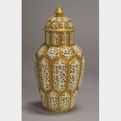 Grainger & Co. Worcester Porcelain Vase and Cover