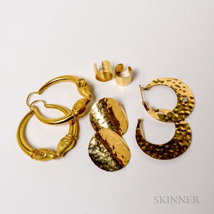 Four Pairs of 14kt Gold Earrings