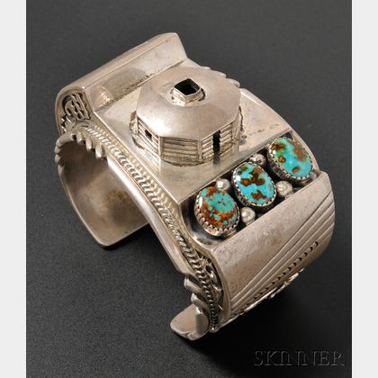 Unusual Navajo Turquoise Bracelet