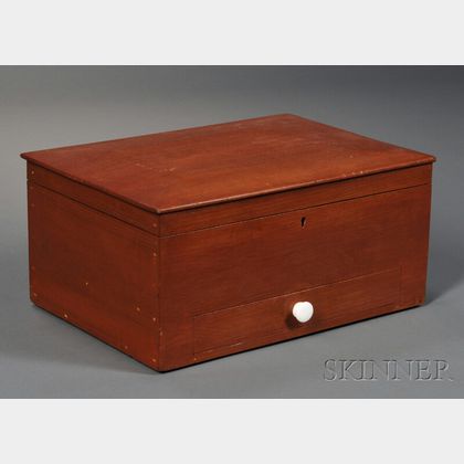 Shaker Red-stained Lift-top Document Box