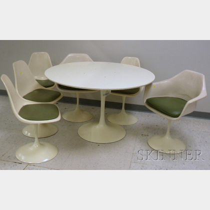 Saarinen-style Circular Pedestal-base Table and Six Chairs