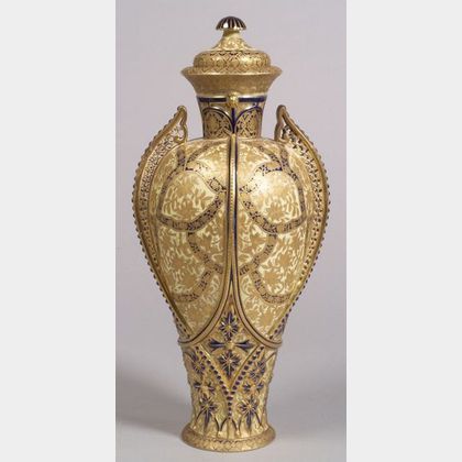 Royal Crown Derby Moorish-style Urn