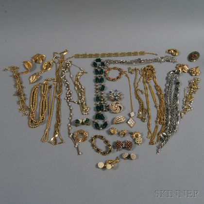 Small Group of Assorted Costume Jewelry