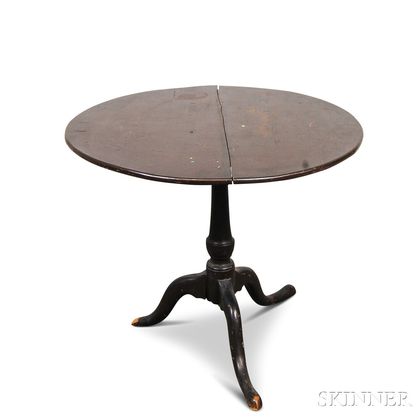 Queen Anne Brown-painted Tilt-top Tea Table
