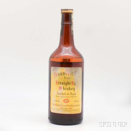 Mount Vernon Straight Rye Whiskey 5 Years Old 1939, 1 4/5 quart bottle 