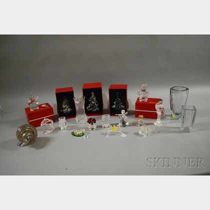 Group of Assorted Art Glass Items