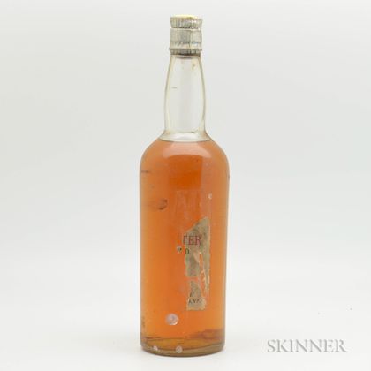 Hanky Bannister, 1 4/5 quart bottle 