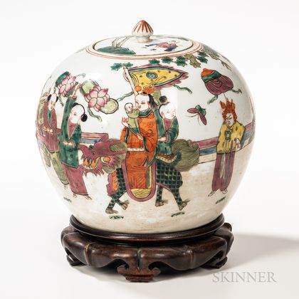 Chinese Export Porcelain Lidded Jar