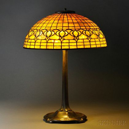 Tiffany Studios Pomegranate Table Lamp 