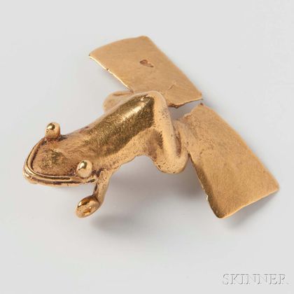 Veraguas Gold Frog Pendant