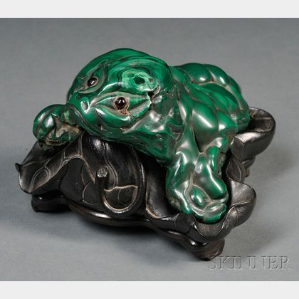 Malachite Frog and Lotus Leaf Stand