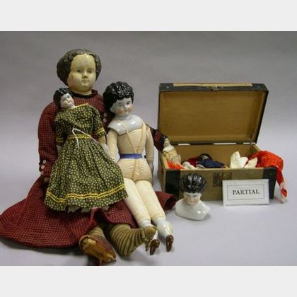 Lot of Dolls, Doll Clothes, and a Trunk