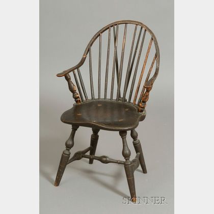 Windsor Continuous-bow Brown-painted Brace-back Armchair